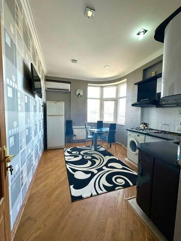 Uzunmüddətli kirayə mənzillər: Xətai metrosu, Neftçilər xəstəxanasının yanı, Həsən Salmani küçəsi — 6