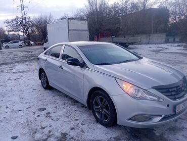 Hyundai: Hyundai Sonata: 2013 г., 2 л, Автомат, Газ, Седан