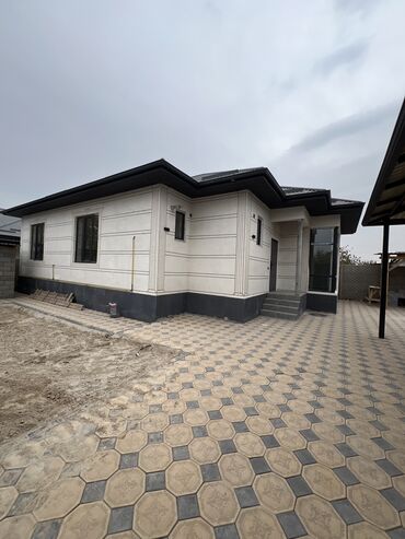 продаю дом под бизнес кызыл аскер бишкеке: Үй, 120 кв. м, 4 бөлмө, Кыймылсыз мүлк агенттиги, Евро оңдоо