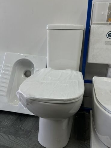 кампютерный кресло: Компакт-унитаз напольный с верхним бачком и сиденьем. - Тип