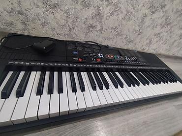 sintezator mp3: Elektron sintezator – 61 klaviş - 61 ədəd tam ölçülü klaviş - Üst — 1