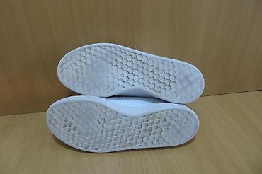 Trainers: ADIDAS br 44 potpuno ocuvane kvalitetne patike bez skrivenih mna, a — 6
