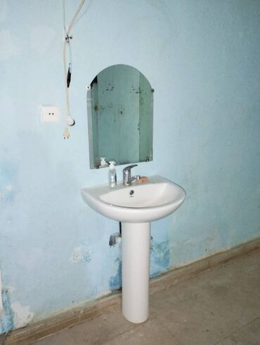 Uzunmüddətli kirayə mənzillər: Inşaatçilar m/s 5-6 deq piyada mesafede heyet evine 3 nefer -da lalafo.az — 7 Uzunmüddətli kirayə mənzillər: Inşaatçilar m/s 5-6 deq piyada mesafede heyet evine 3 nefer — 7