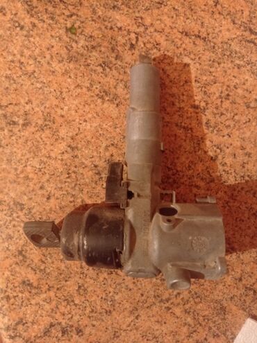 Другие детали кузова: Запчасти — 5