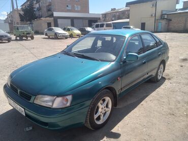 зеленая toyota: Toyota Carina E: 1997 г., 1.8 л, Механика, Бензин, Хэтчбэк