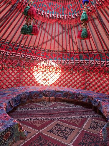 Аренда юрт: Аренда юрты, Каркас Деревянный, 75 баш, Казан, С полом, Стол — 7