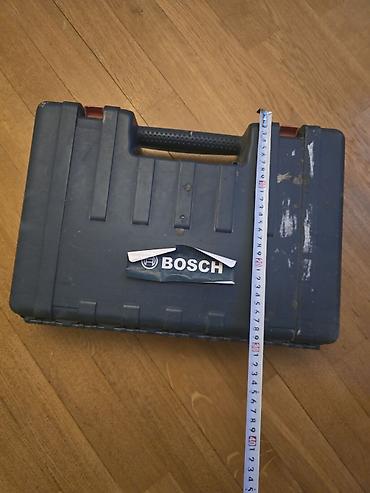 islemis acarlar: Qara rəngli plastik alət çantası. Bocsh perforatorun futlyarıdır — 2
