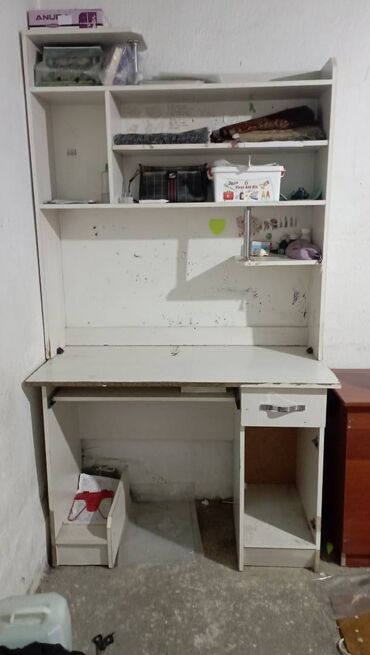 шкафы со столом: Китеп Шкаф, Колдонулган