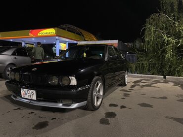 bmw e34 1995: BMW 525: 1994 г., 2.5 л, Механика, Бензин, Седан