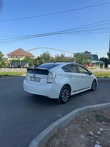 Toyota: Toyota Prius: 2011 г., 1.8 л, Автомат, Гибрид, Хэтчбэк — 4