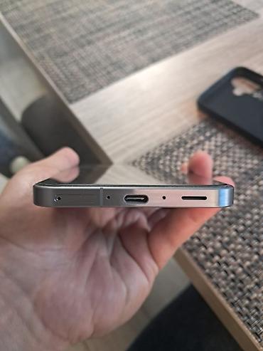 samsung adaptoru: Samsung Galaxy A56 5G, 256 GB, rəng - Boz, Face ID, Barmaq izi — 3
