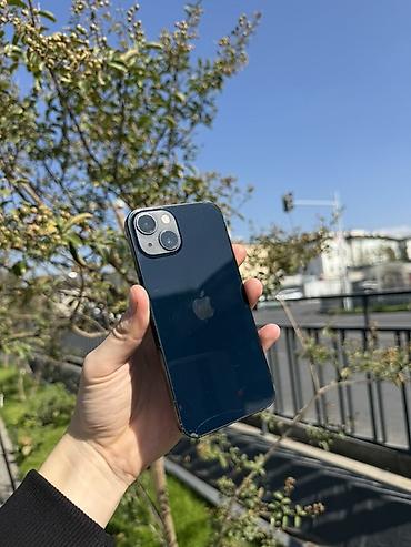 Apple iPhone 13, цвет Midnight (темно‑синий/черный). Характеристики