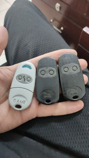 Пульты для ворот и шлагбаумов: Брелок для ворот Пульты-брелоки дистанционного управления для ворот — 17