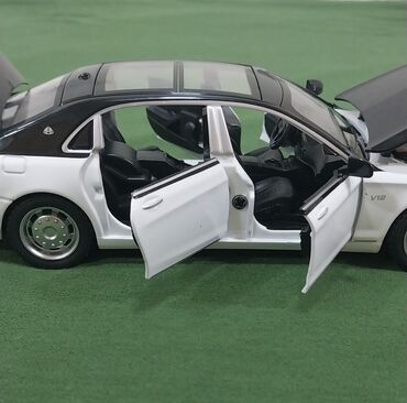Oyuncaqlar: Mersedes Benz Maybach S650 modeli maşın satılır. Təzədir. Materialı -da lalafo.az — 4 Oyuncaqlar: Mersedes Benz Maybach S650 modeli maşın satılır. Təzədir. Materialı — 4