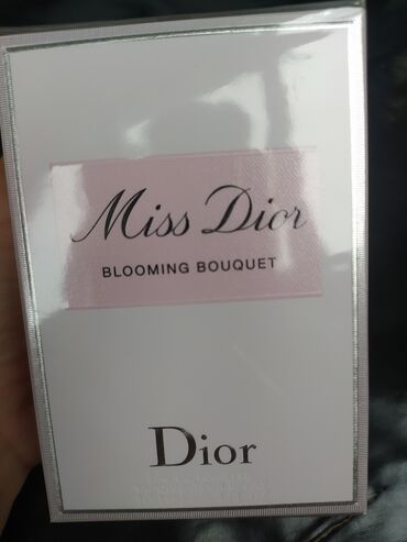 диор саваш: Продаю туалетную воду Miss Dior ОРИГИНАЛ!!!, привозила с ОАЭ, 50 мл и