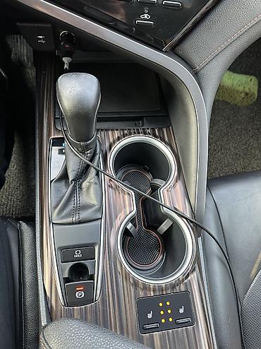 Toyota: Toyota Camry: 2019 г., 2.5 л, Автомат, Бензин, Седан — 9