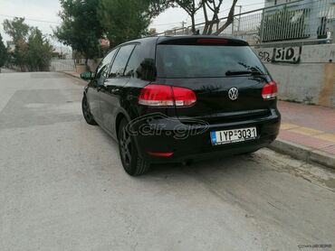 Used Cars: Volkswagen Golf: 1.6 l | 2011 year Hatchback