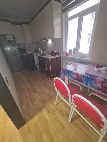 Yeni tikili: 3 otaqlı, Yeni tikili, 104 kv. m — 4