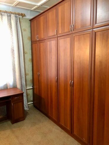 офис в жилом доме: 4 комнаты, 65 м², Индивидуалка, 2 этаж, Старый ремонт