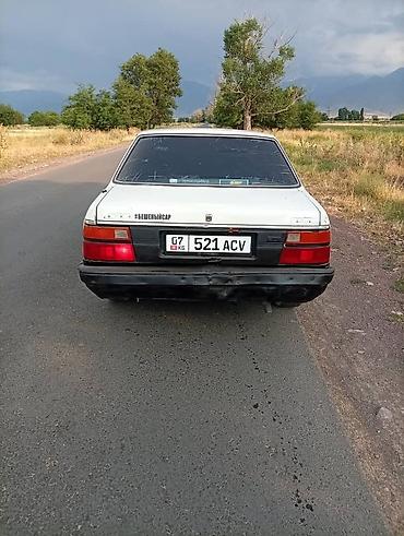 ом 662: Mazda 626: 1990 г., Механика, Бензин, Седан — 4