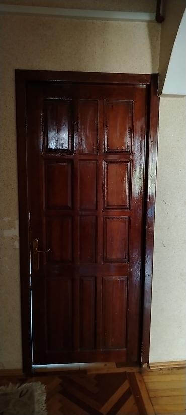 fistiq qapi: 6 ədəd qapı. 5 i şüşəli 1 i şüşəsiz - Material: tam ağac (yəqin ki — 2