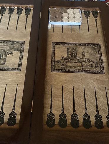 İdman və istirahət: Ağ-qara naxışlı, Bakının Qız qalası tematikası ilə bəzədilmiş — 3