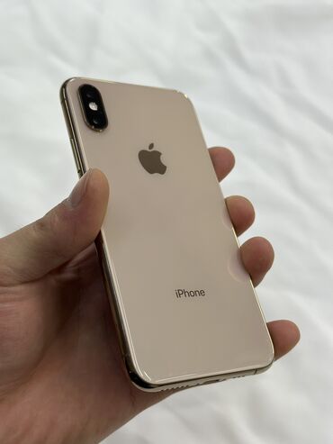 Apple iPhone: IPhone Xs, Б/у, 64 ГБ, Золотой, Чехол, 82 %