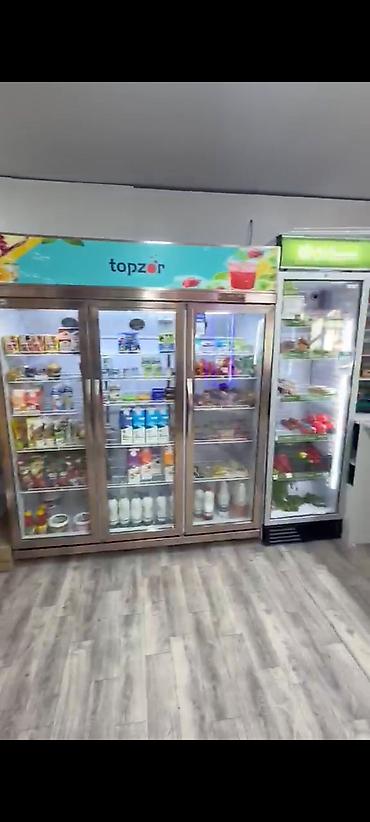 гостинцы рядом: 11 мкр 24 дом Сдается продуктовый магазин Площадь: 20м2 С — 2