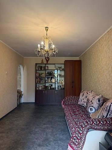 квартира общага: 2 комнаты, 43 м², ул. Гоголя / Чуй 104 серия, 3 этаж, Старый ремонт — 2