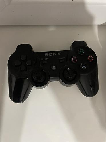 playstation 3 fat: Sony PlayStation DualShock 3 gamepad - Rəng: qara - Üstündə “SONY” — 1