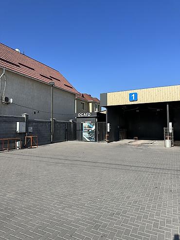 нужны автомойщики: Сдается 24-25 м2 териитории под торговую точку, на территории — 6
