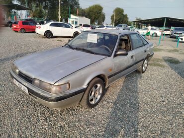 продажа авто в бишкеке срочно: Mazda 626: 1988 г., 2 л, Механика, Бензин, Хетчбек