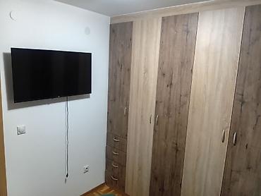 lux kuce: Izdajem jednosoban stan u ulici Mome Stanojlović 7a- Kneževac, u — 8