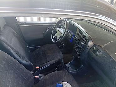 глф 2: Volkswagen Golf: 1993 г., 1.8 л, Механика, Бензин, Хэтчбэк — 6