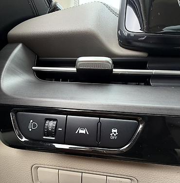 субару минивен: Kia Carnival: 2021 г., 2.2 л, Автомат, Дизель, Минивэн — 9