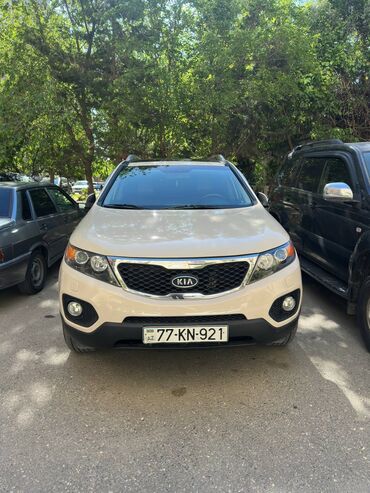 Kia: Kia Sorento: 2 l | 2010 il