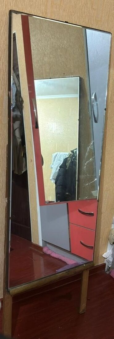 купить туалетный столик с зеркалом: Напольное зеркало в деревянной рамке - Тип: напольное, на ножках