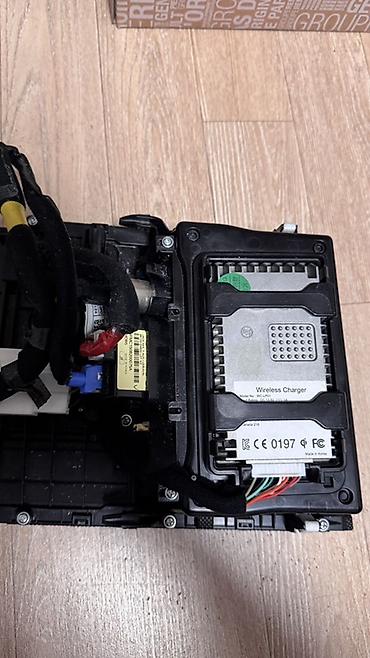 келет: Киа К5 акула морда Авто салонунун борбордук консоль блогу (Wireless — 4