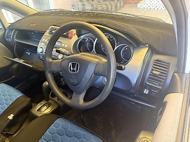 запчасти на хонда фит матор: Honda Fit: 2002 г., 1.3 л, Автомат, Бензин, Хэтчбэк — 5