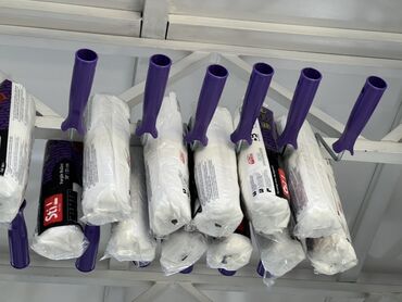 краска для школьной доски: Набор валиков для покраски с фиолетовой ручкой. Идеально подходят для