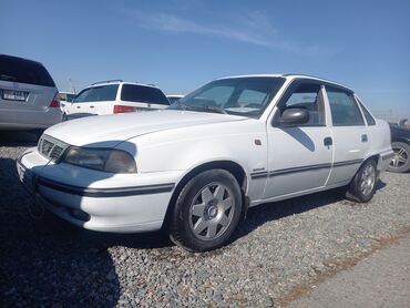 ош машина базар лабо: Daewoo Nexia: 1996 г., 1.5 л, Механика, Бензин