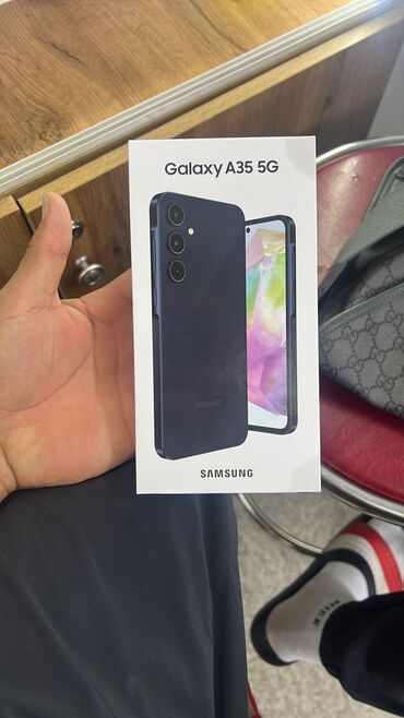 samsung fold2: Samsung Galaxy A35, Новый, 256 ГБ, цвет - Черный, 1 SIM, 2 SIM