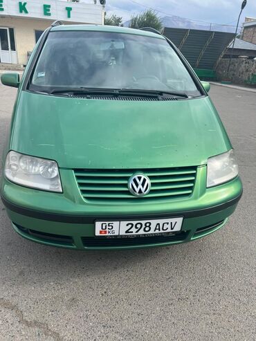 запорожец машина: Volkswagen Sharan: 2001 г., 2 л, Механика, Бензин, Минивэн