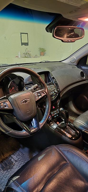 chevrolet cruz disk: Chevrolet Cruze sedan – gümüşü rəng. Xüsusiyyətlər və detallar: - — 10