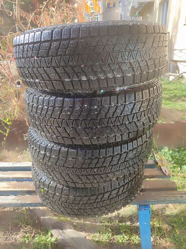 шины разноширокие: Комплект зимних шин (4 шт.) - Размер: 185/65 R14 - Индекс