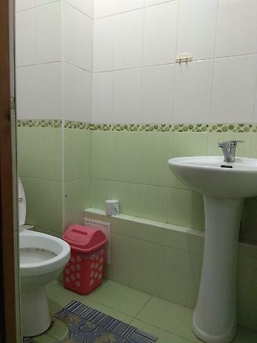 3х: 3 комнаты, 63 м², Аламедин-1 мкр 105 серия, 1 этаж, Старый ремонт — 3