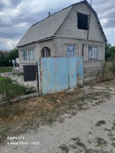 продаю дом село дмитриевка: Дача, 200 м², 4 комнаты, Собственник