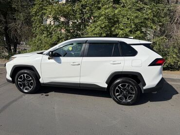 Toyota: Toyota RAV4: 2020 г., 2.5 л, Автомат, Бензин, Кроссовер