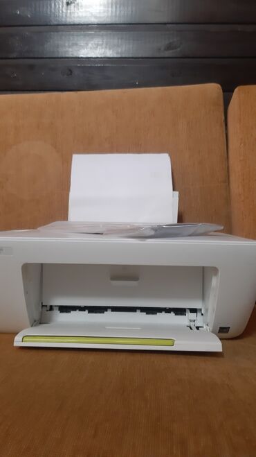 desk: Hp Desk.Jet2130 
Hp printer yeni kimidi katrici qurtarıb