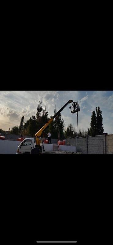 стрела: Услуги крана-манипулятора Hyundai Porter, представленного в белом — 3